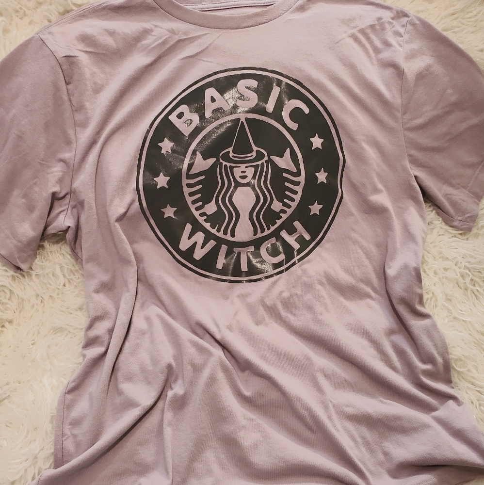 Basic witch Tshirt